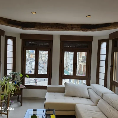 Instalación de ventanas de PVC en vivienda